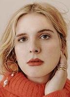Hari Nef