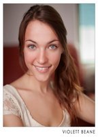 Violette Beane