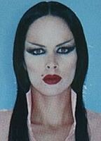 Kembra Pfahler