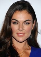 Serinda Swan