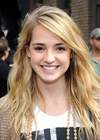 Katelyn Tarver